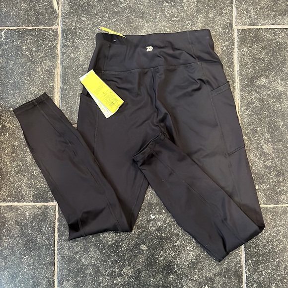 All in Motion women’s Leggings - Picture 2 of 2